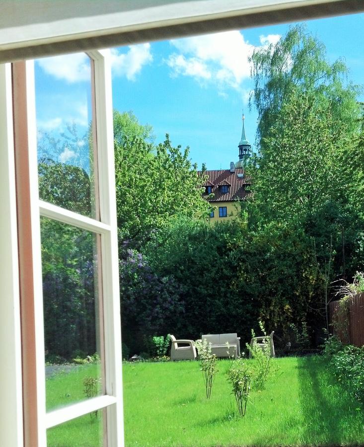 Garden Castle Apartment Prague